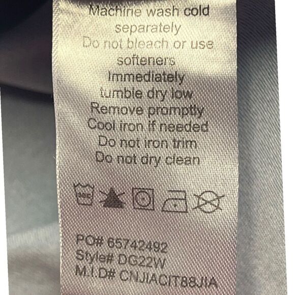 Devon & Jones Golf Top Nicklaus Golf Club Lionsgate Kansas‎ Preppy V-Neck Size M - Picture 6 of 7